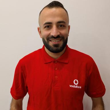 Mustafa Celik, Serviceteam